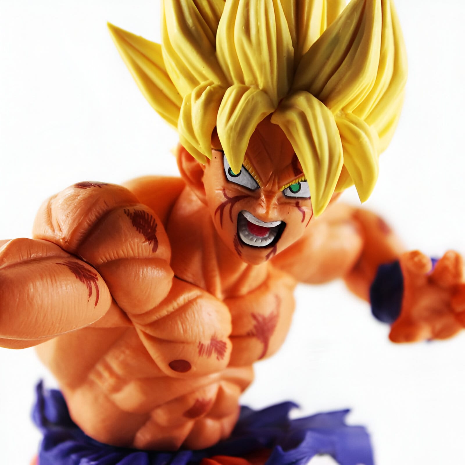 Figurine Dragon Ball Z Son Goku Super Saiyan - DBZ