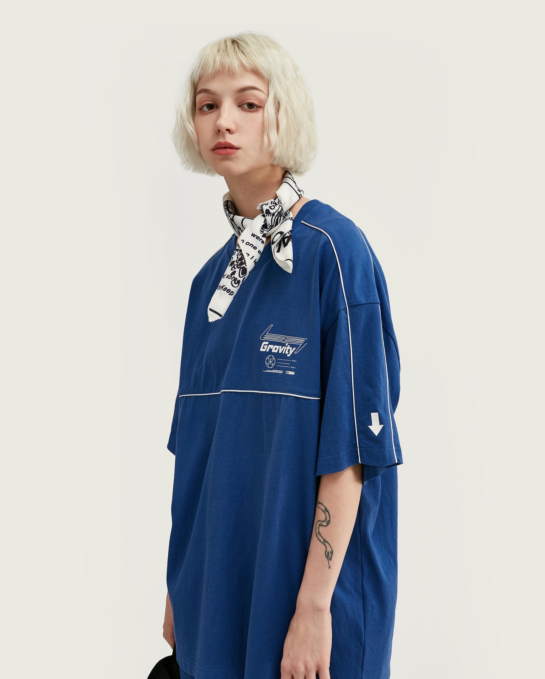 T-shirt oversize avec logo en relief - Bleu - Boutique en ligne Streetwear