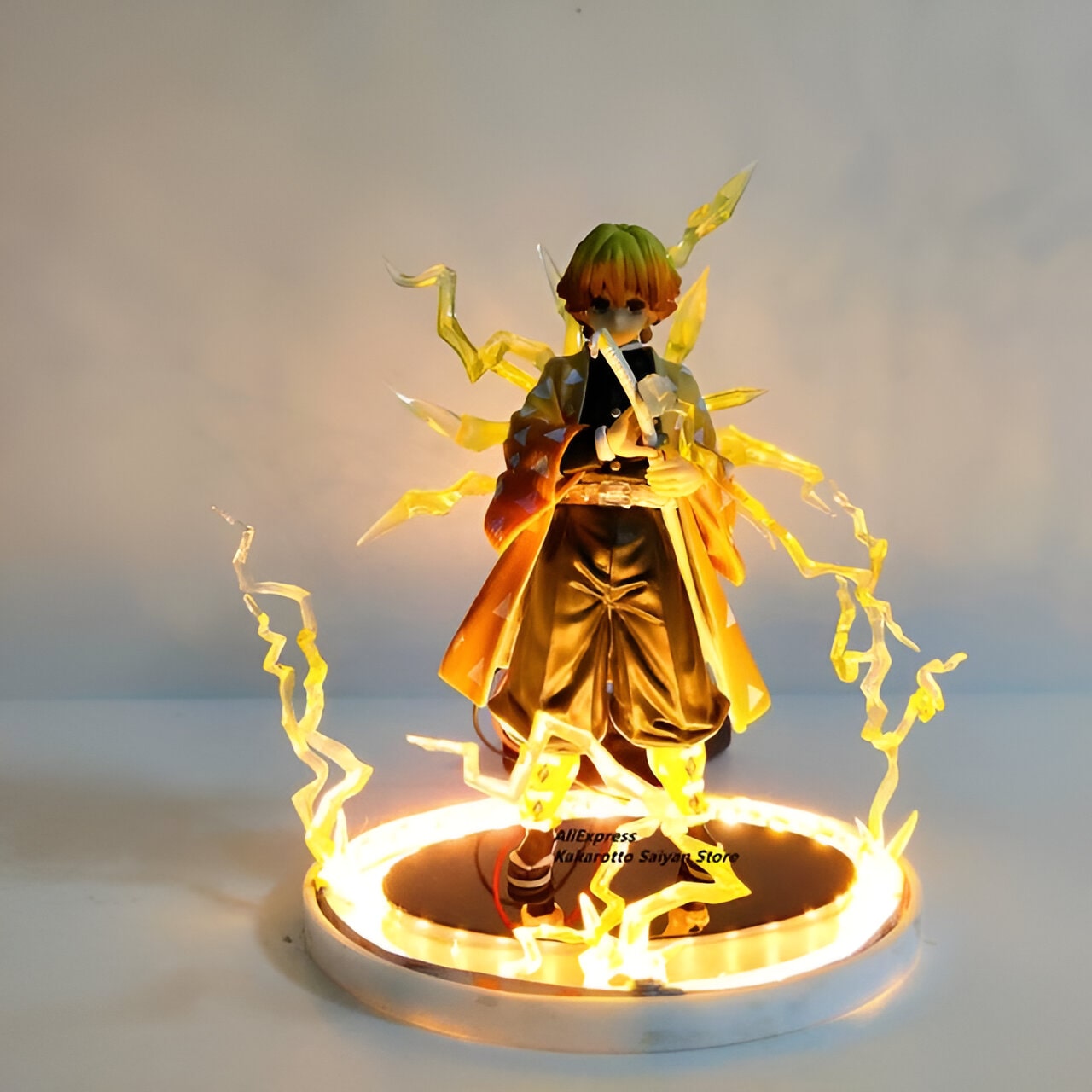 Figurine Demon Slayer Agatsuma Zenitsu