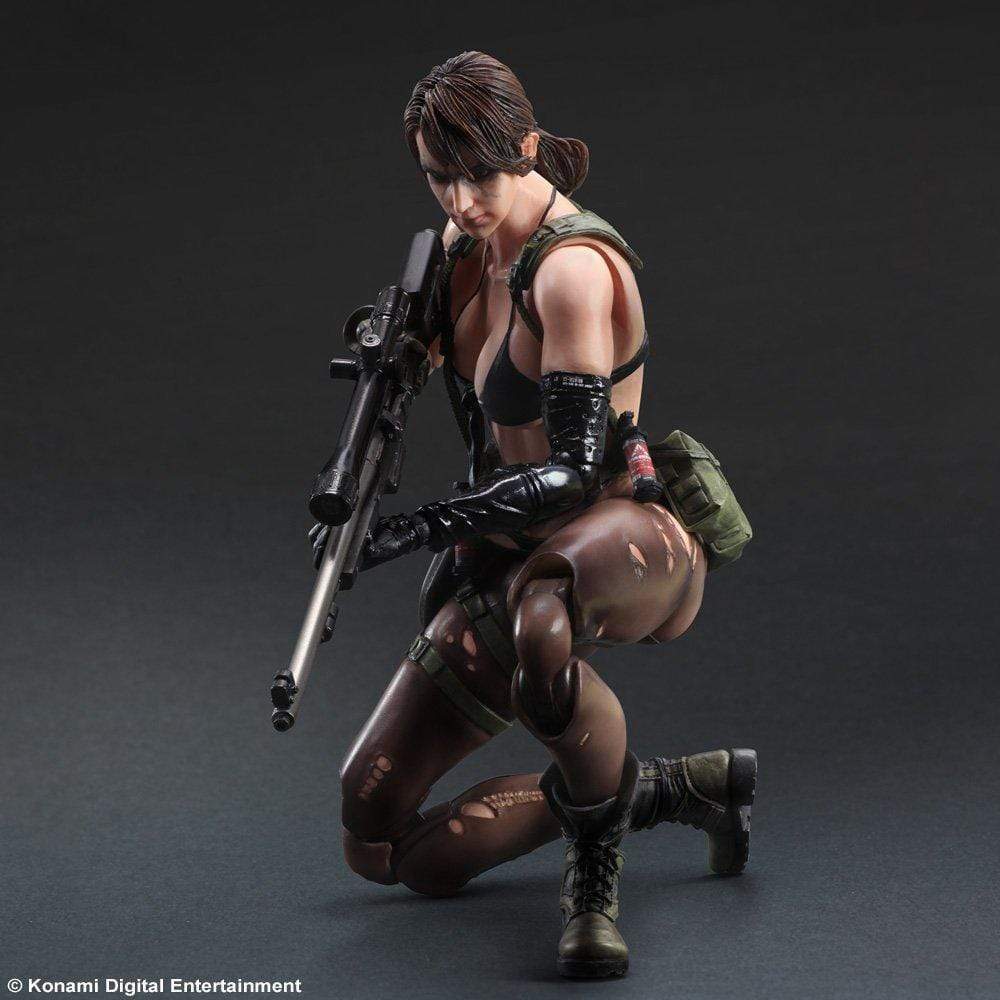 Figurine PLAY ARTS Metal Gear Quiet 27 cm
