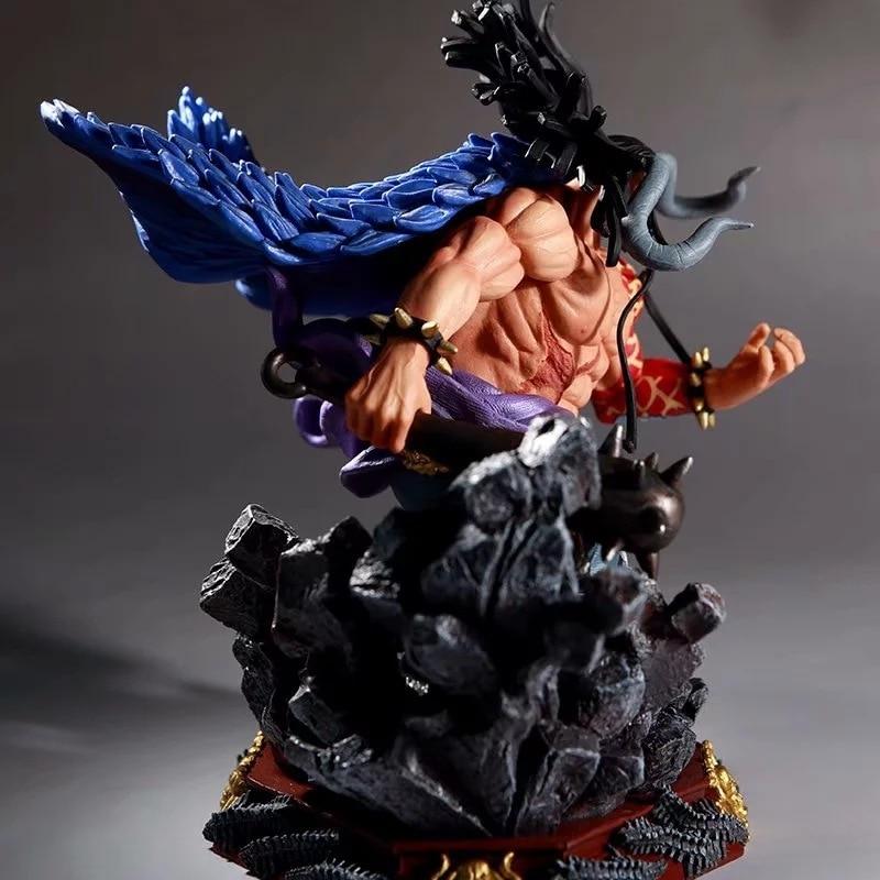 Figurine One Piece Kaido aux Cent Bêtes - Streetwear Style